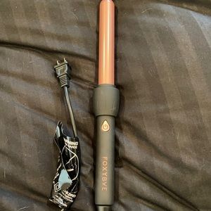 FINAL SALE: Foxybae curling wand
